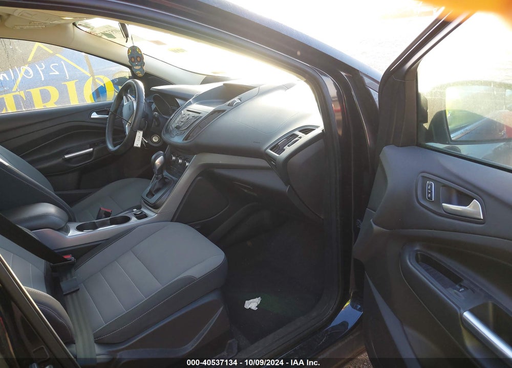 2015 FORD ESCAPE SE VIN: 1FMCU9GX7FUA72304