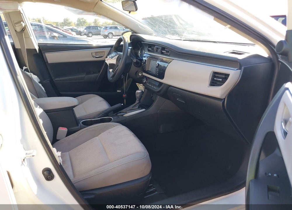 2015 TOYOTA COROLLA VIN: 5YFBURHE3FP344017