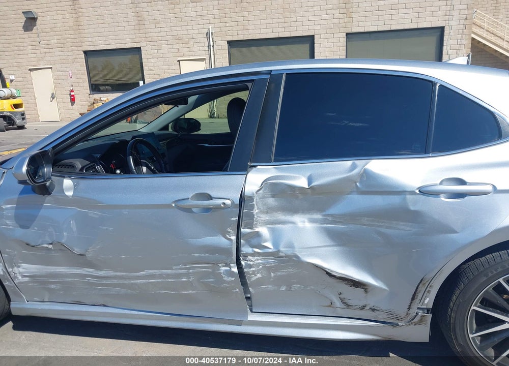 2021 TOYOTA CAMRY SE VIN: 4T1G11AK8MU598530