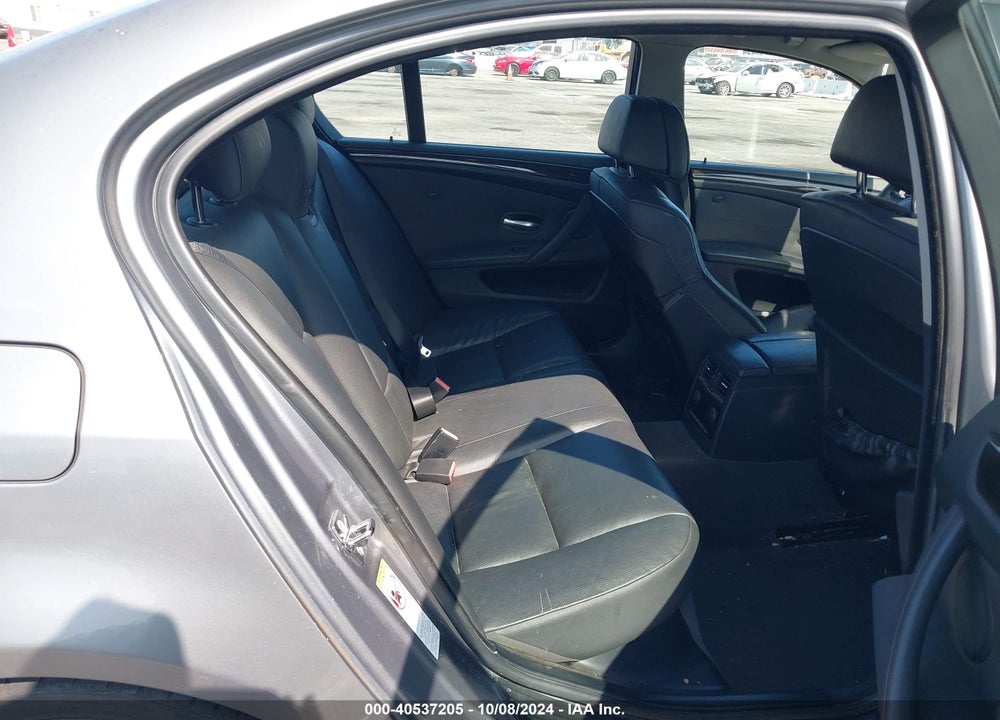2008 BMW 550I VIN: WBANW535X8CT53331