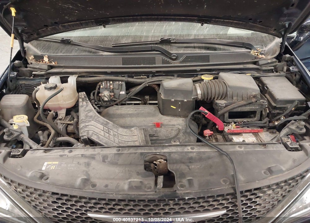 2020 CHRYSLER PACIFICA TOURING L VIN: 2C4RC1BGXLR112586