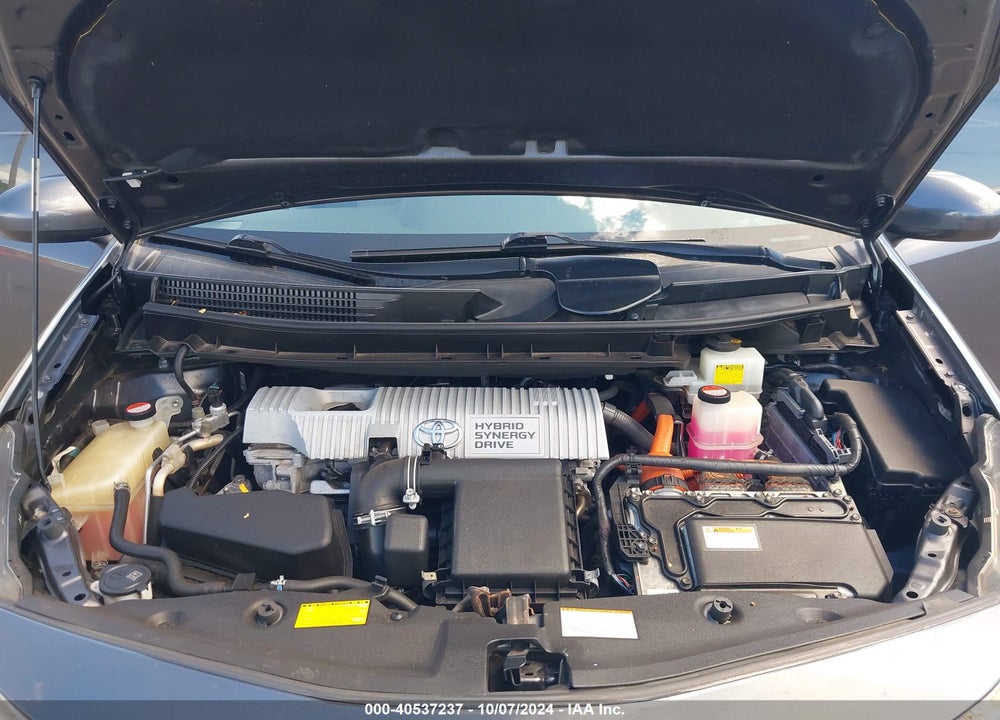 2015 TOYOTA PRIUS V FIVE/FOUR/THREE/TWO VIN: JTDZN3EU5FJ017479