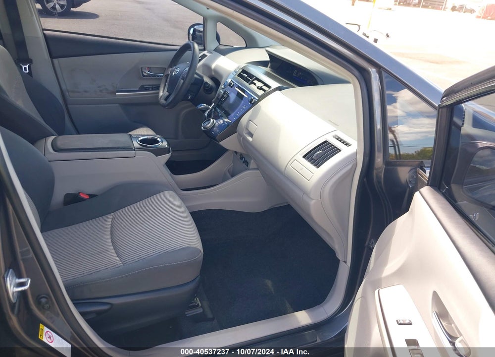 2015 TOYOTA PRIUS V FIVE/FOUR/THREE/TWO VIN: JTDZN3EU5FJ017479