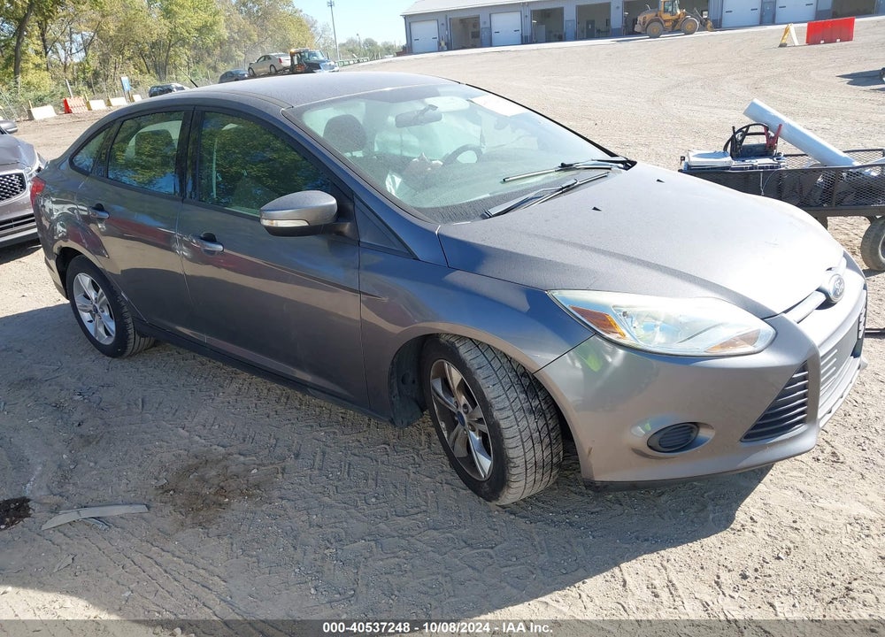 2014 FORD FOCUS SE VIN: 1FADP3F29EL392057