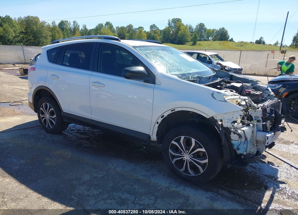 2018 TOYOTA RAV4 LE VIN: JTMZFREV8JJ180824