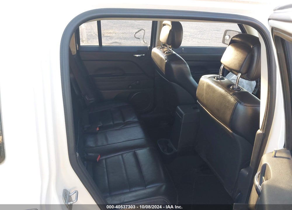 2008 JEEP PATRIOT SPORT VIN: 1J8FT28W88D598311