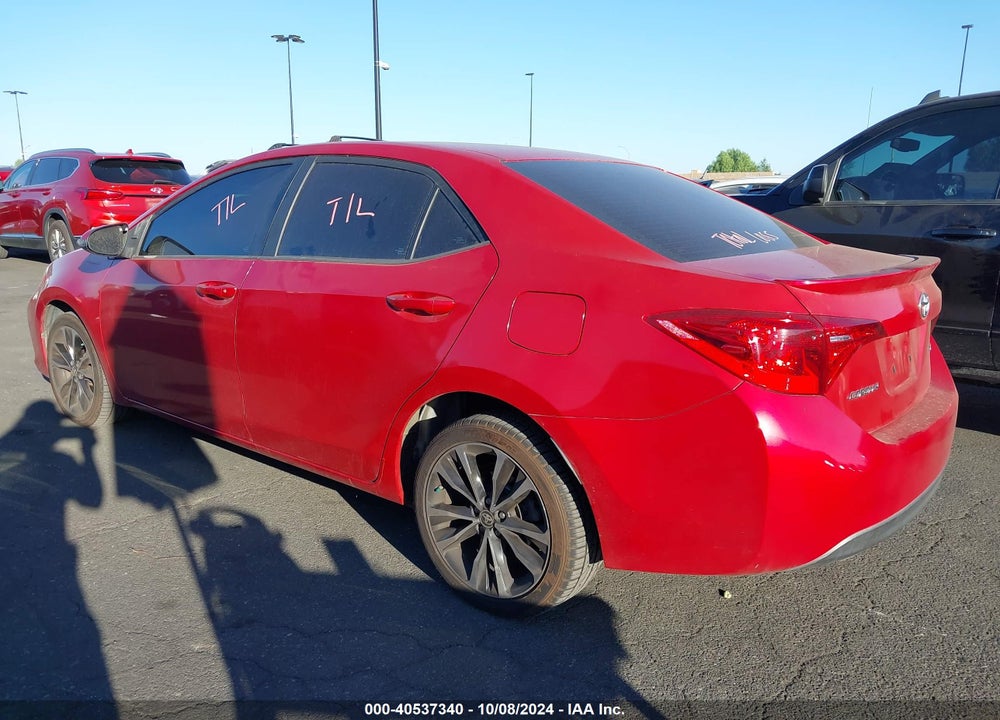 2018 TOYOTA COROLLA SE VIN: 5YFBURHE5JP829221