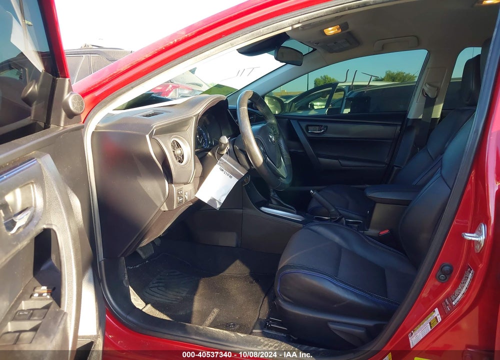 2018 TOYOTA COROLLA SE VIN: 5YFBURHE5JP829221