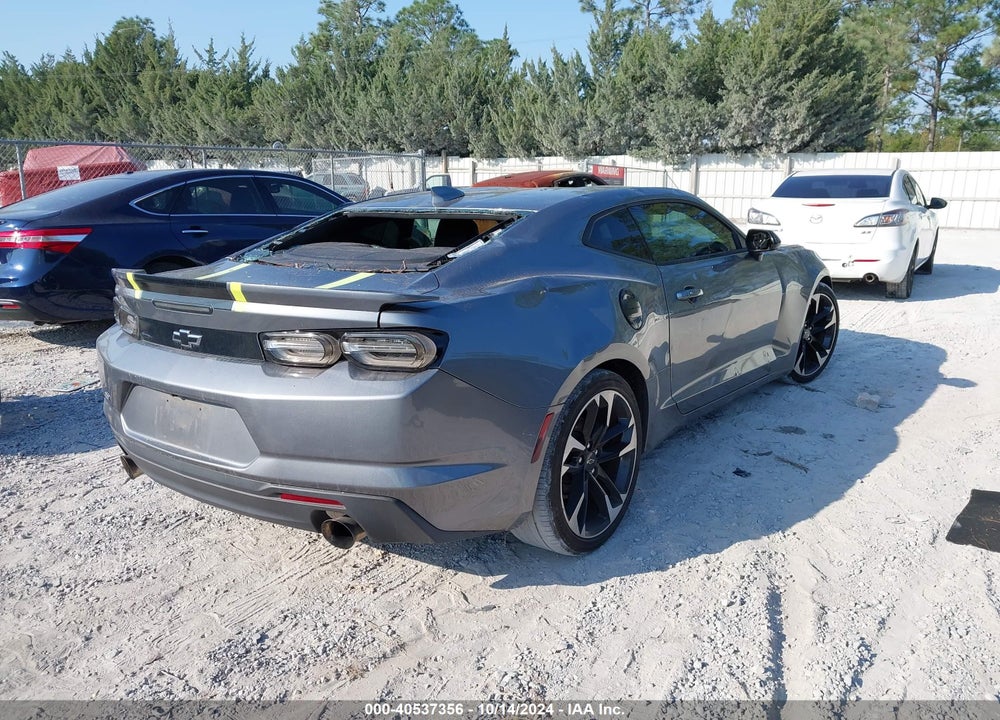 2020 CHEVROLET CAMARO RWD 2LT VIN: 1G1FD1RX1L0136638