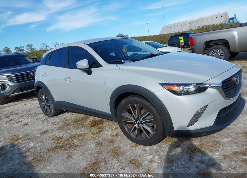 2018 MAZDA CX-3 TOURING VIN: JM1DKDC70J0328063