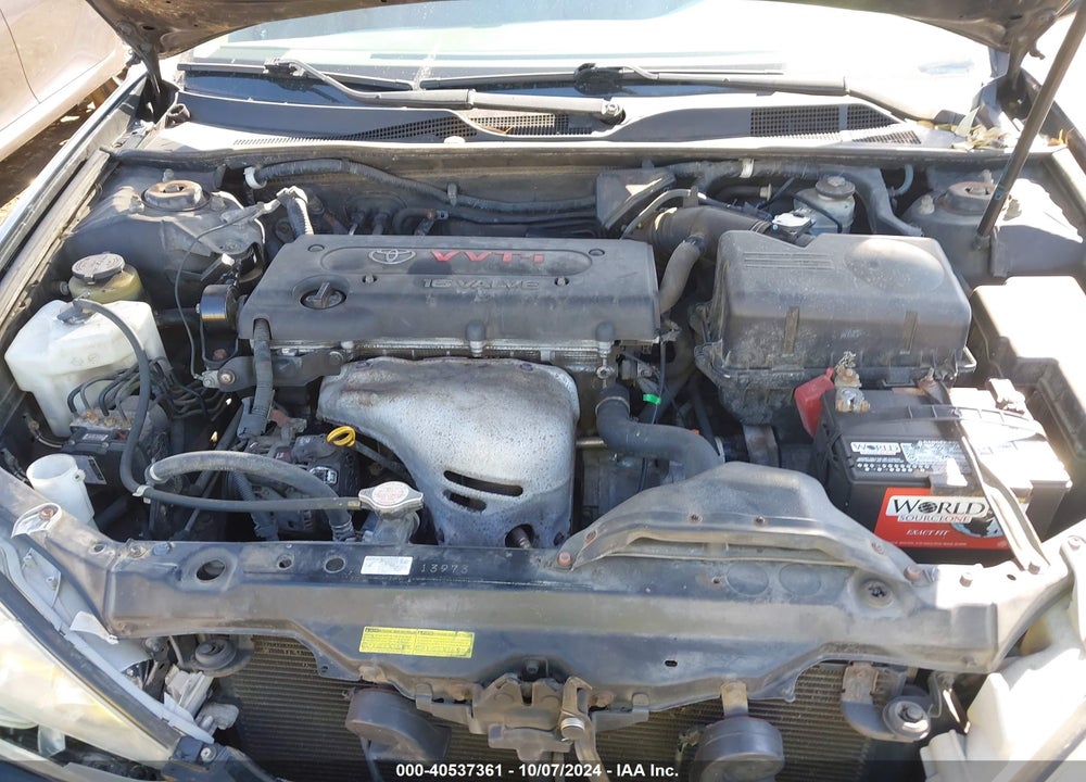 2005 TOYOTA CAMRY XLE VIN: 4T1BE32K55U428524