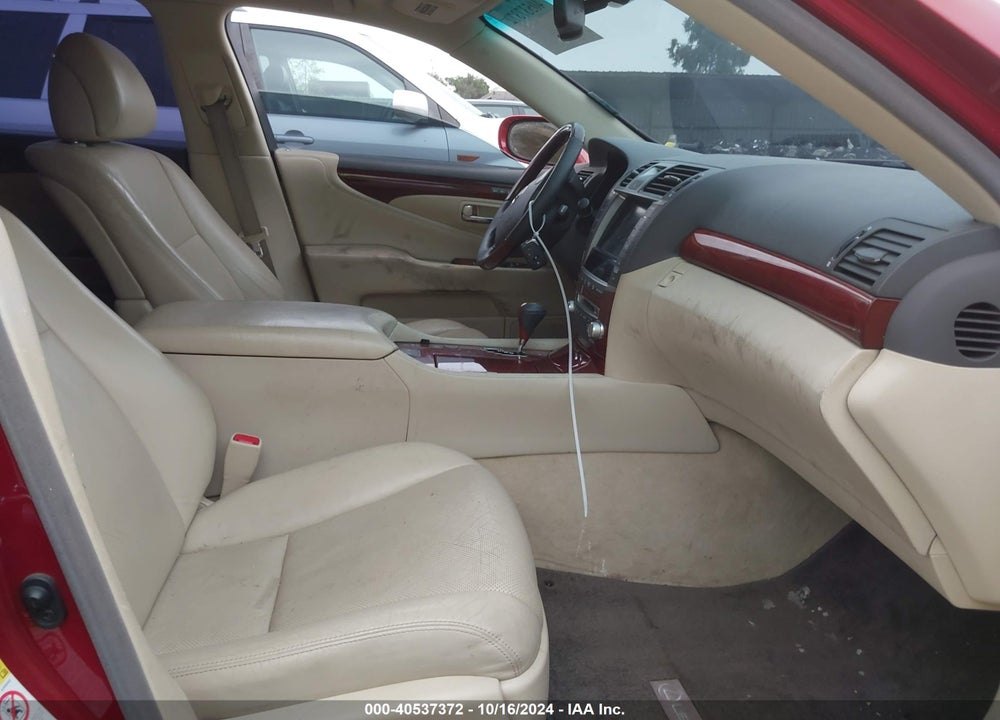 2011 LEXUS LS 460 VIN: JTHBL5EF9B5102427