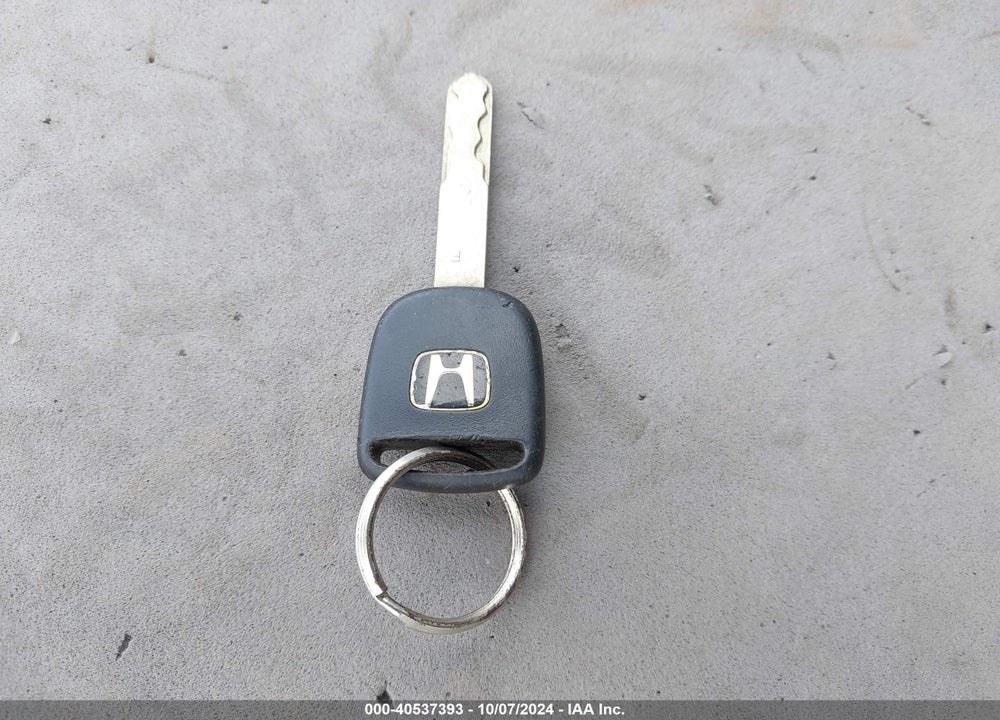 2004 HONDA CIVIC VP VIN: 1HGEM221X4L030317
