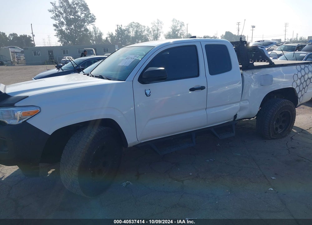 2018 TOYOTA TACOMA SR VIN: 5TFRX5GN1JX108864