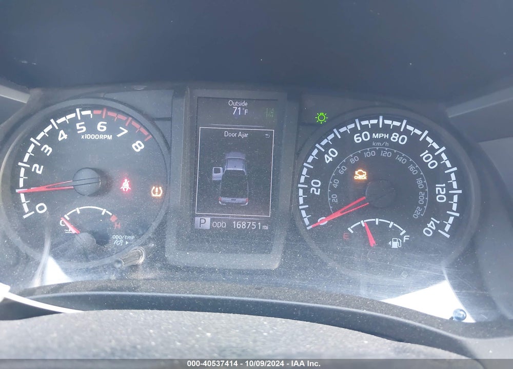 2018 TOYOTA TACOMA SR VIN: 5TFRX5GN1JX108864
