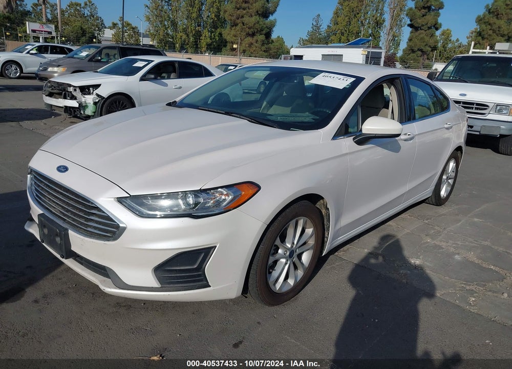 2019 FORD FUSION SE VIN: 3FA6P0HD9KR177698