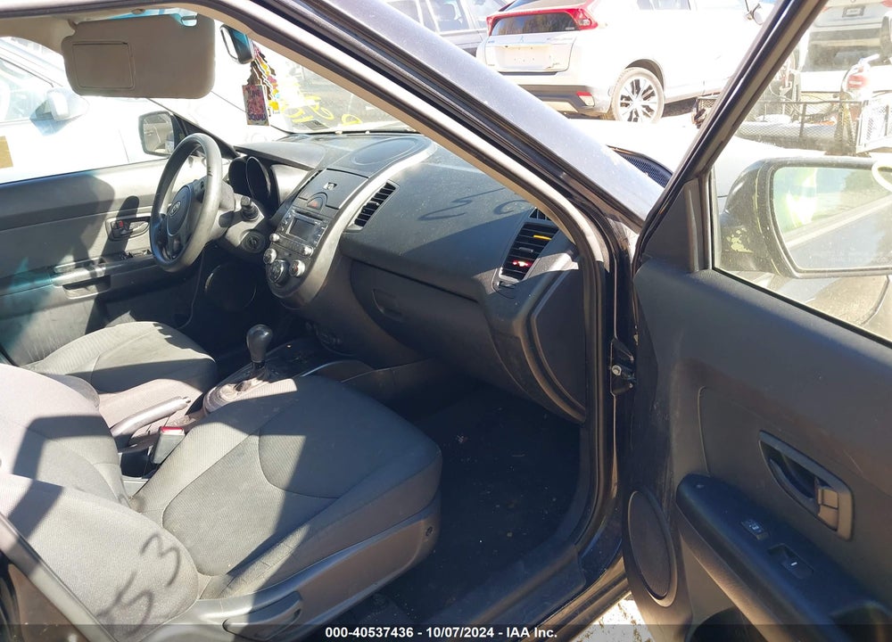 2011 KIA SOUL VIN: KNDJT2A22B7231192