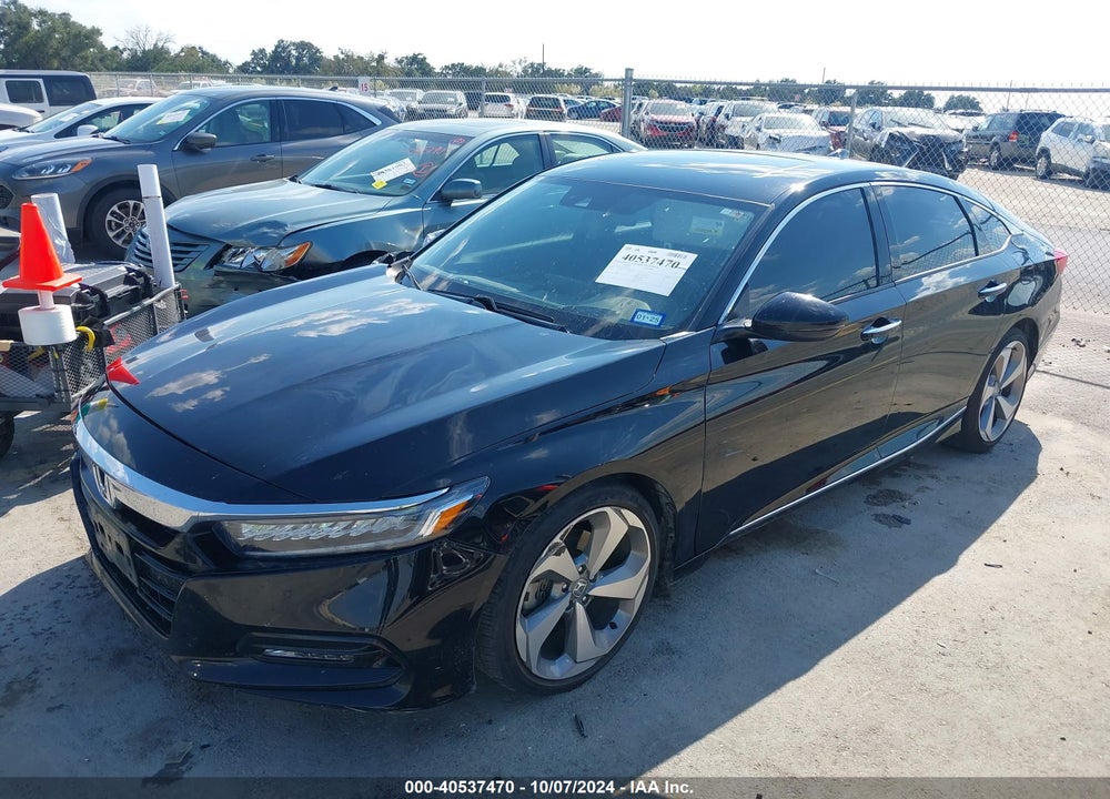 2018 HONDA ACCORD TOURING VIN: 1HGCV1F91JA209643