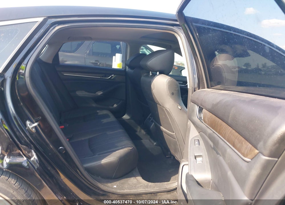 2018 HONDA ACCORD TOURING VIN: 1HGCV1F91JA209643