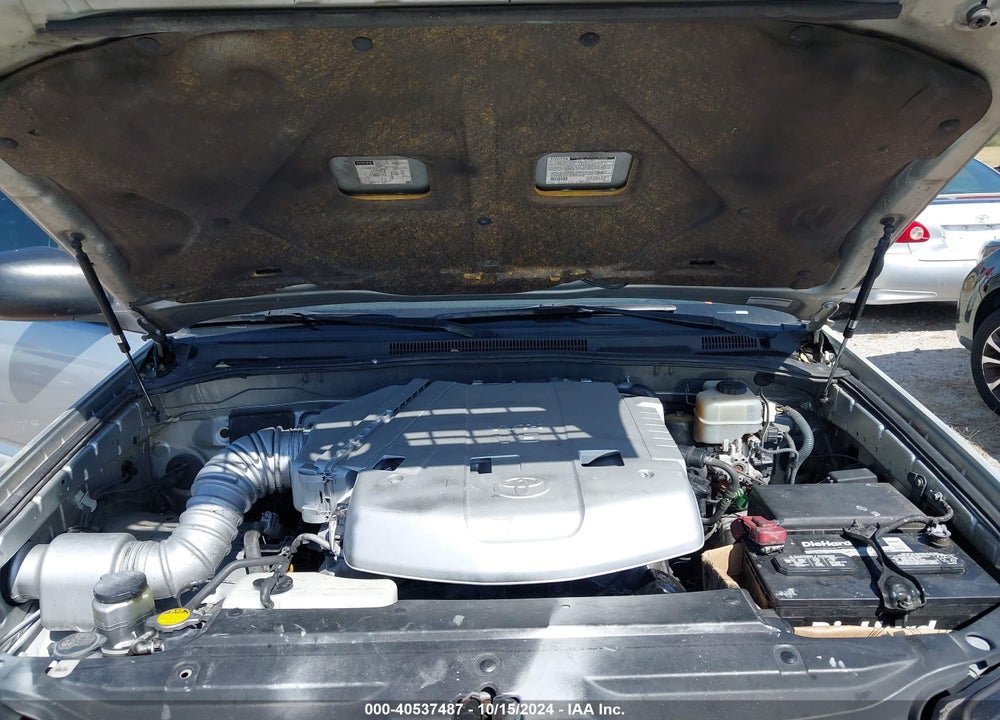 2005 TOYOTA 4RUNNER SR5 V6 VIN: JTEZU14R758039554