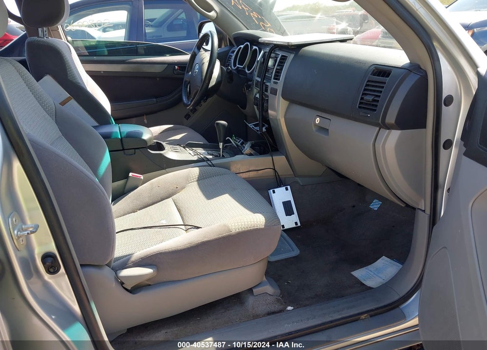 2005 TOYOTA 4RUNNER SR5 V6 VIN: JTEZU14R758039554