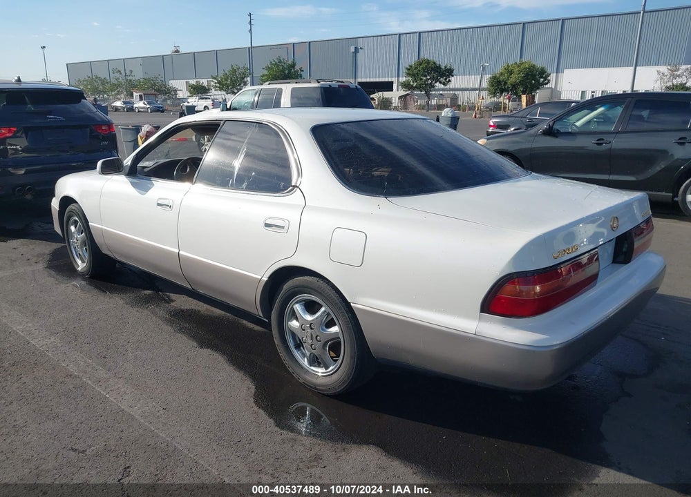 1995 LEXUS ES 300 VIN: JT8GK13T3S0101636