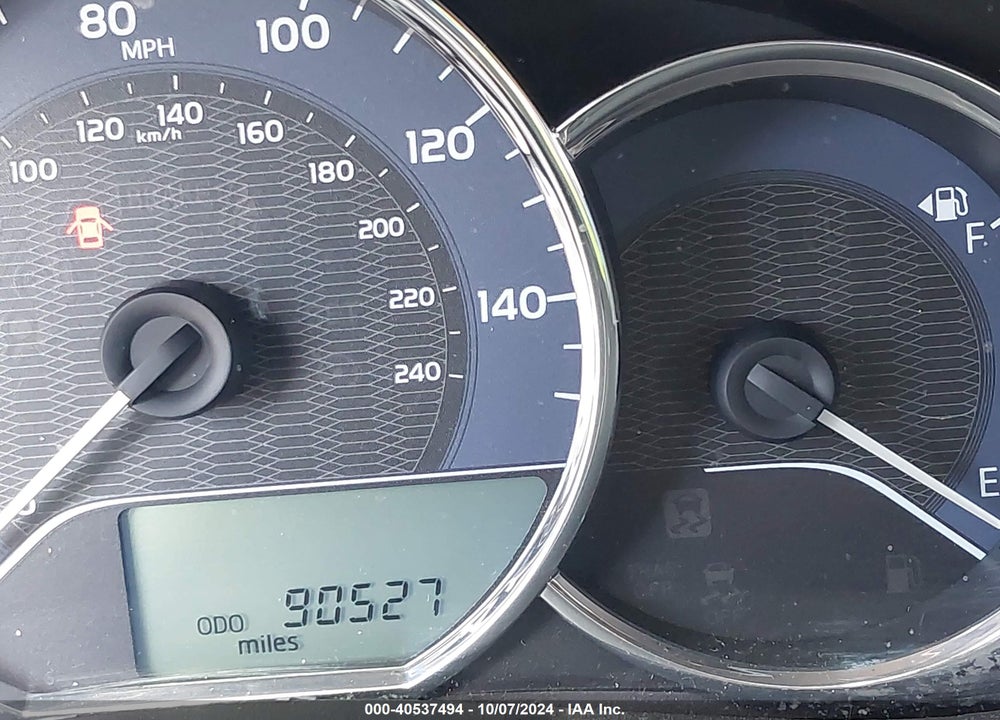 2014 TOYOTA COROLLA LE VIN: 5YFBURHE5EP062685