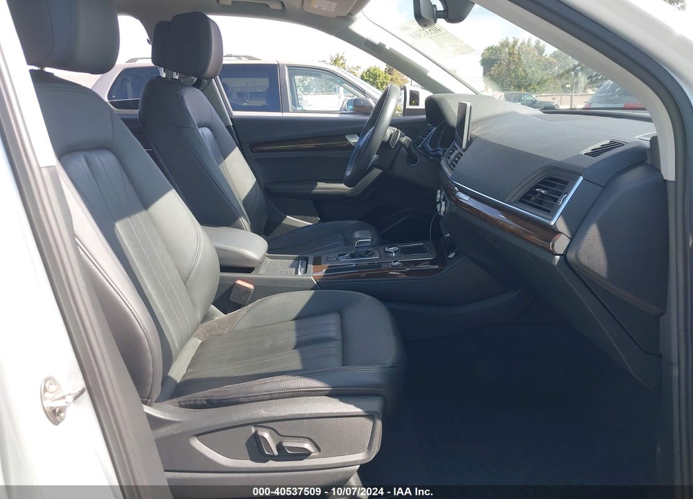 2019 AUDI Q5 45 PREMIUM VIN: WA1BNAFY7K2099365