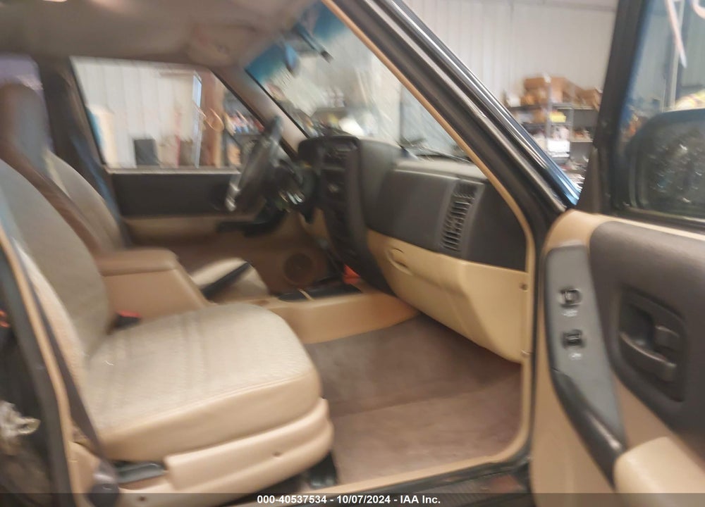 1999 JEEP CHEROKEE CLASSIC/SPORT VIN: 1J4FF68SXXL611867