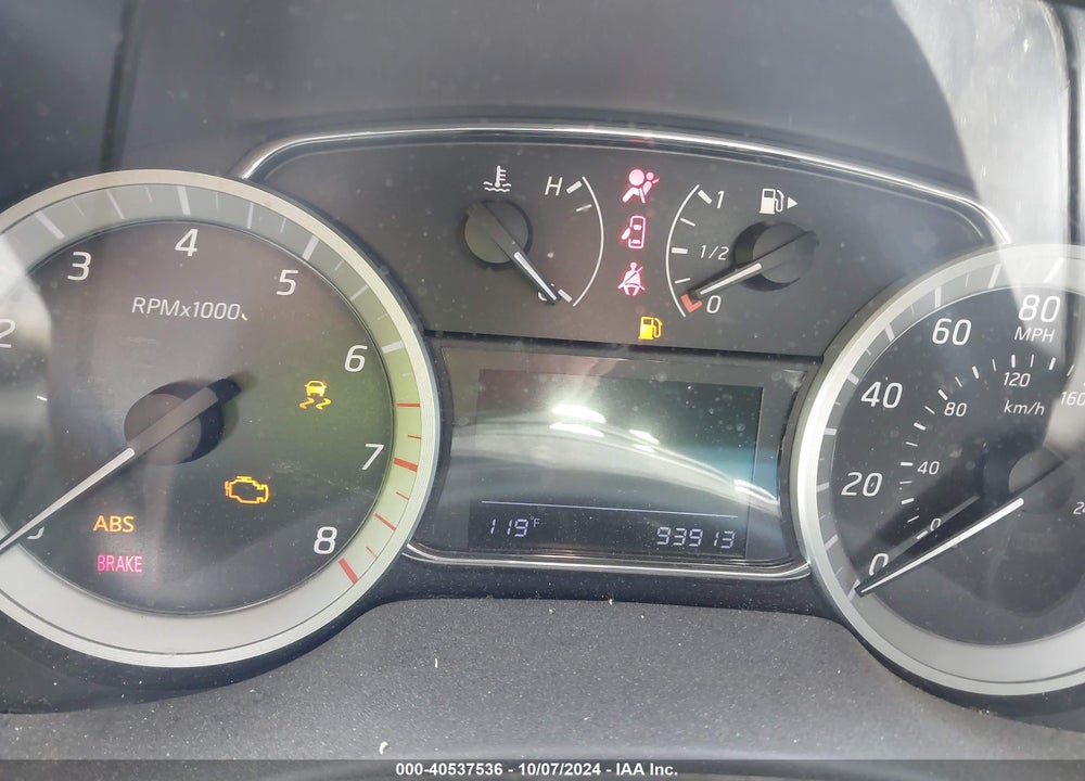 2015 NISSAN SENTRA SV VIN: 3N1AB7AP1FY350032