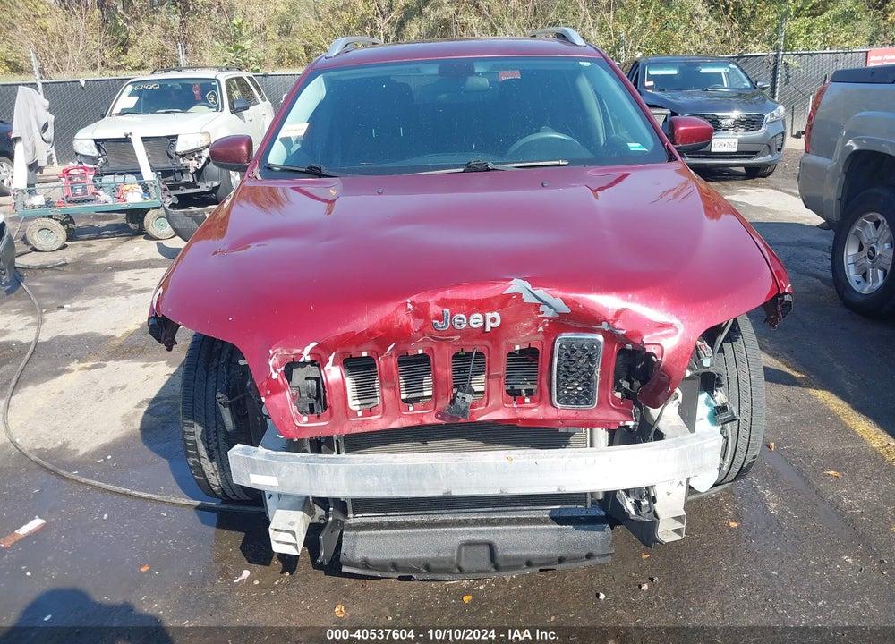 2019 JEEP CHEROKEE LATITUDE FWD VIN: 1C4PJLCBXKD263604