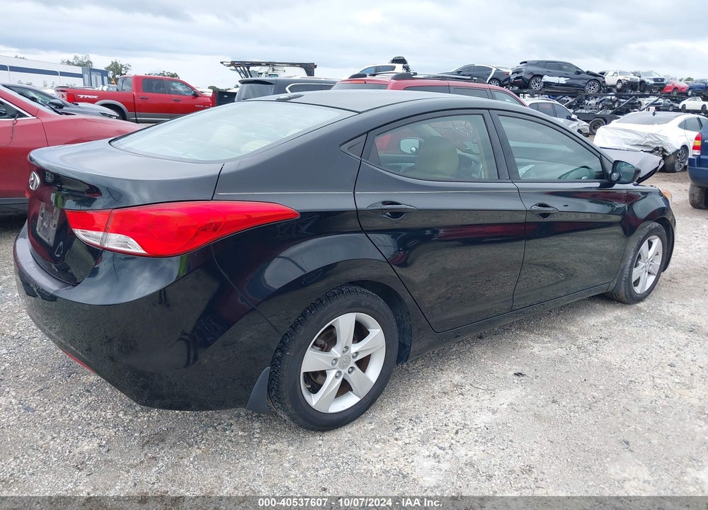2013 HYUNDAI ELANTRA GLS VIN: 5NPDH4AE1DH195661