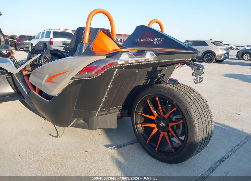 2022 POLARIS SLINGSHOT SLR VIN: 57XAAFHB5N8149661