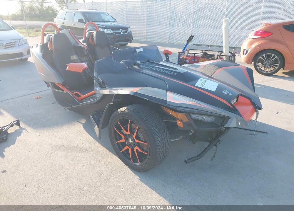 2022 POLARIS SLINGSHOT SLR VIN: 57XAAFHB5N8149661
