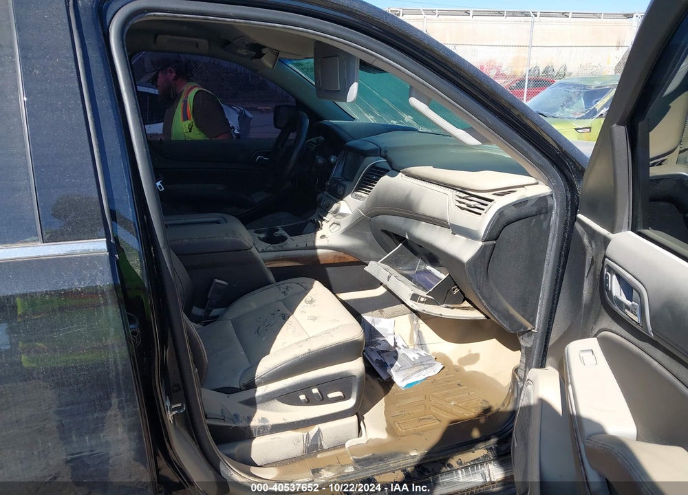 2019 CHEVROLET TAHOE LT VIN: 1GNSKBKC6KR379162