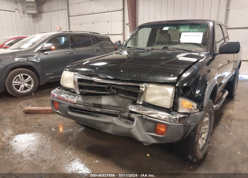 2000 TOYOTA TACOMA BASE V6 VIN: 4TAWN72N3YZ578156