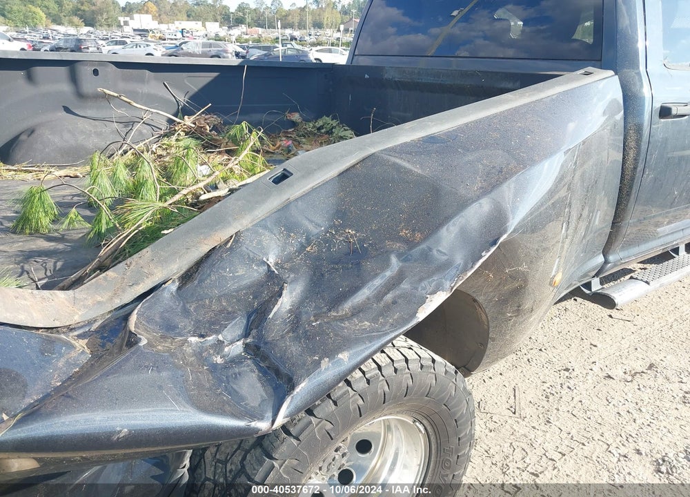 2015 RAM 3500 TRADESMAN VIN: 3C63RRGL9FG630229