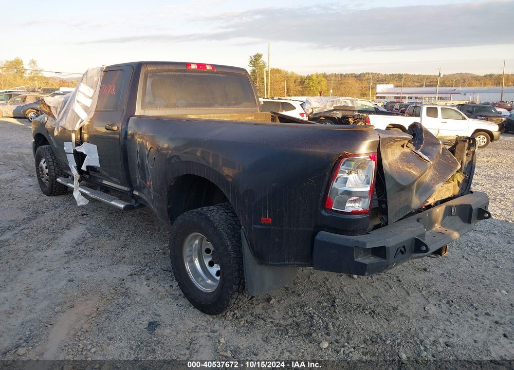 2015 RAM 3500 TRADESMAN VIN: 3C63RRGL9FG630229