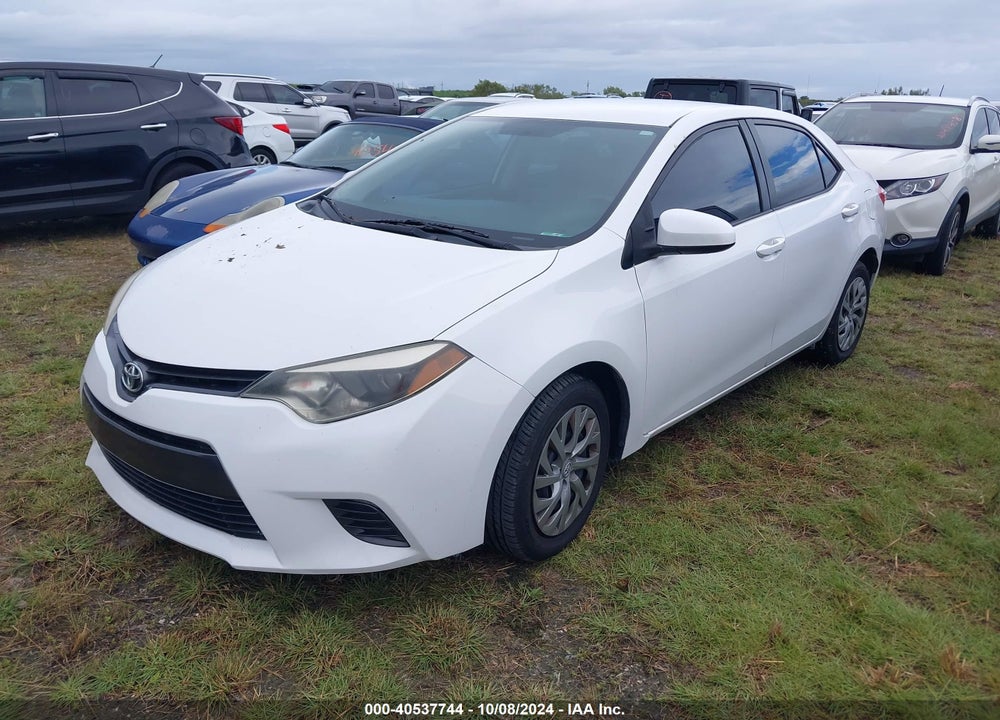2015 TOYOTA COROLLA LE VIN: 5YFBURHE2FP267771