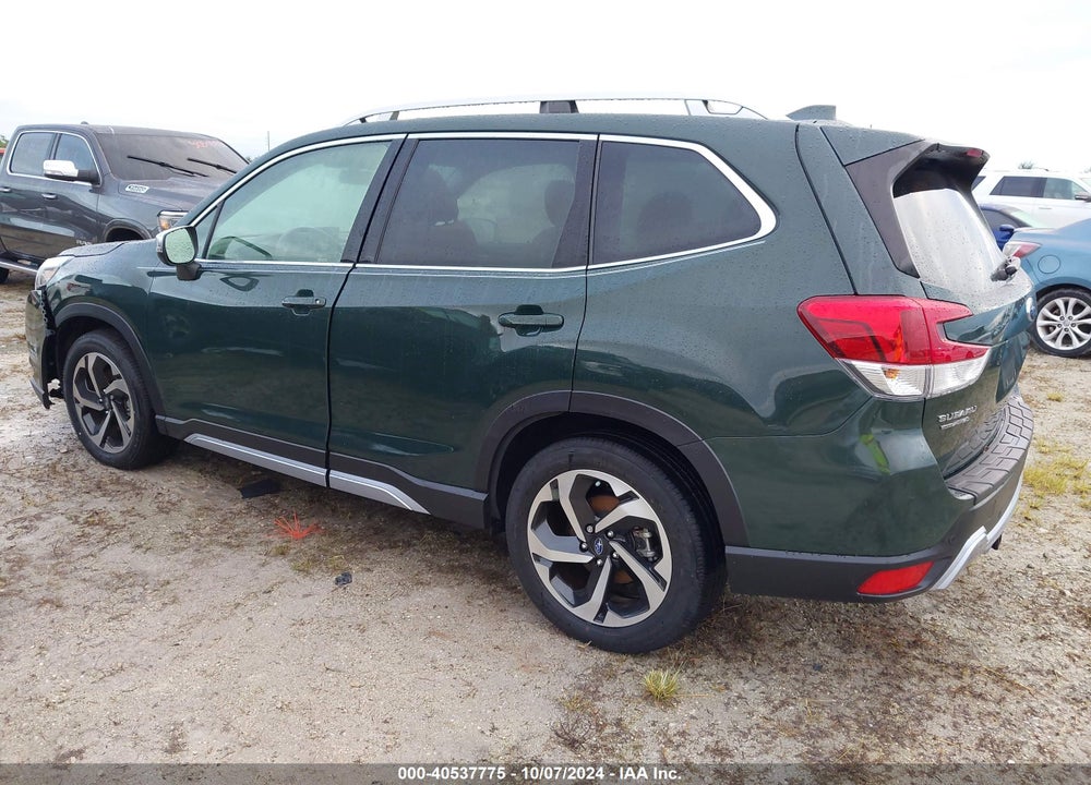 2022 SUBARU FORESTER TOURING VIN: JF2SKARC3NH502940