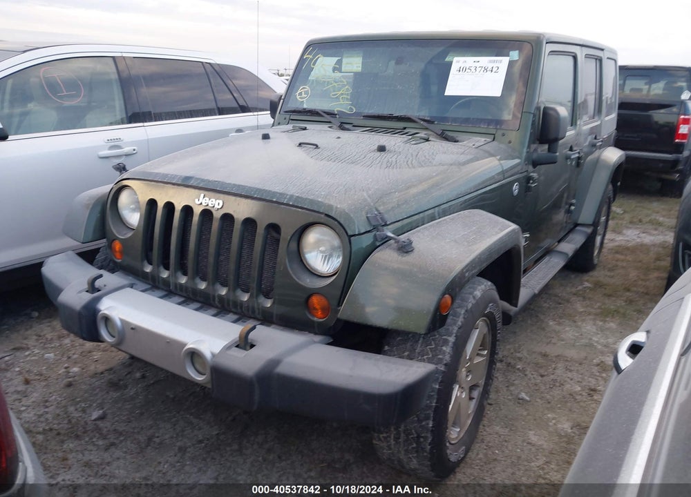 2008 JEEP WRANGLER UNLIMITED SAHARA VIN: 1J4GA59138L550656