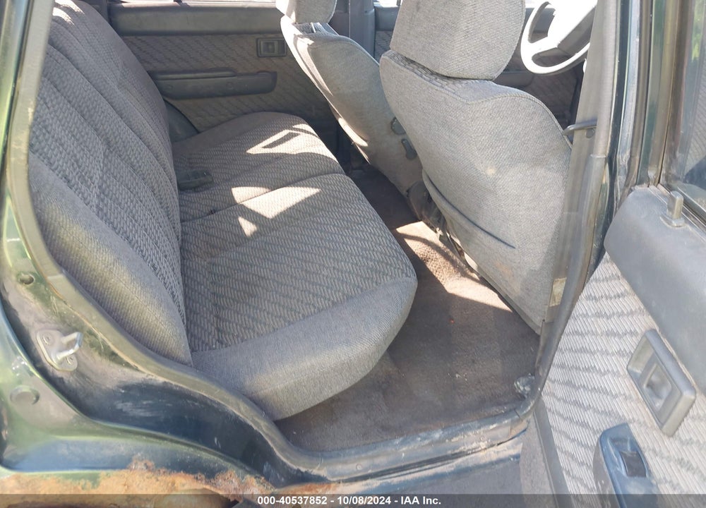 1995 TOYOTA 4RUNNER VN39 SR5 VIN: JT3VN39W8S8081130
