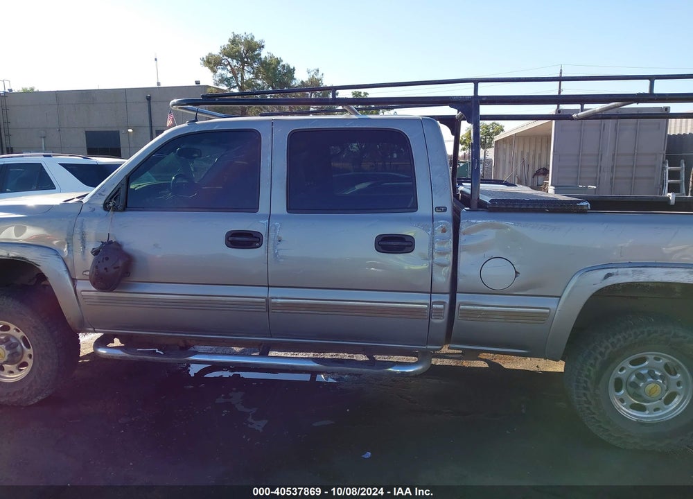 2002 CHEVROLET SILVERADO 2500HD LT VIN: 1GCHK23U72F231890