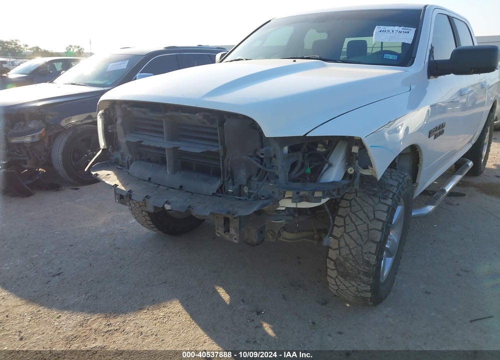 2013 RAM 1500 BIG HORN VIN: 1C6RR7LT0DS677207