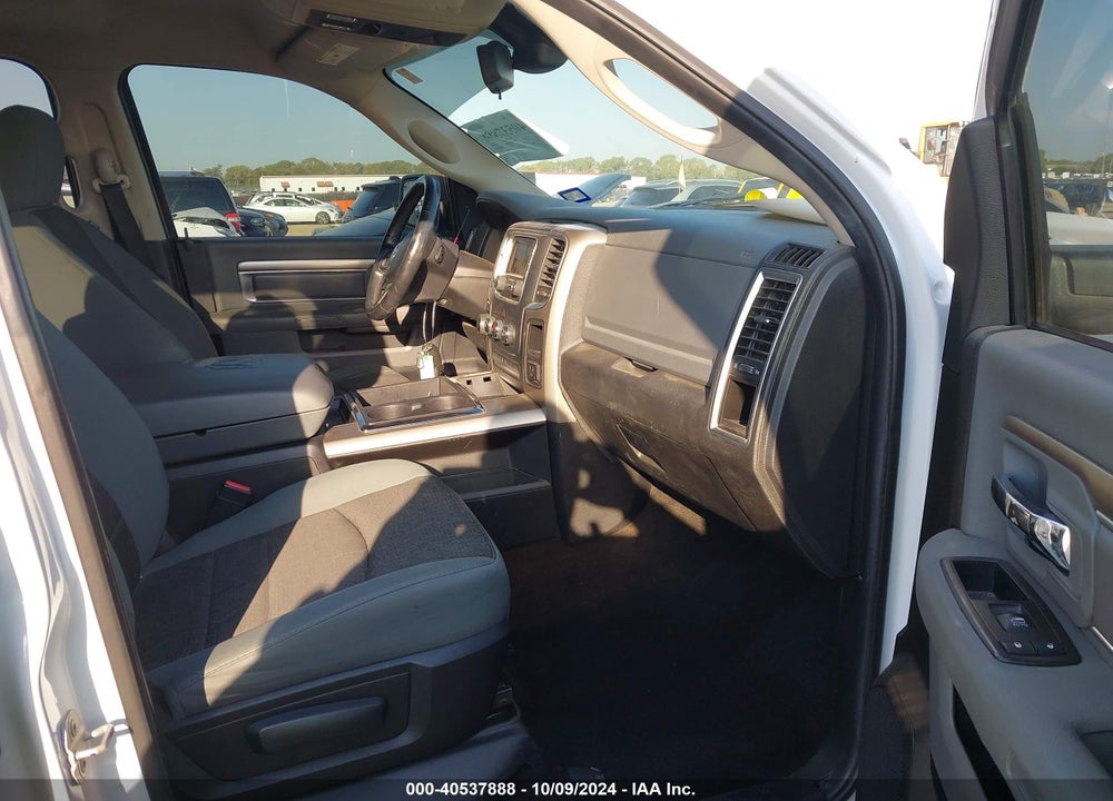 2013 RAM 1500 BIG HORN VIN: 1C6RR7LT0DS677207