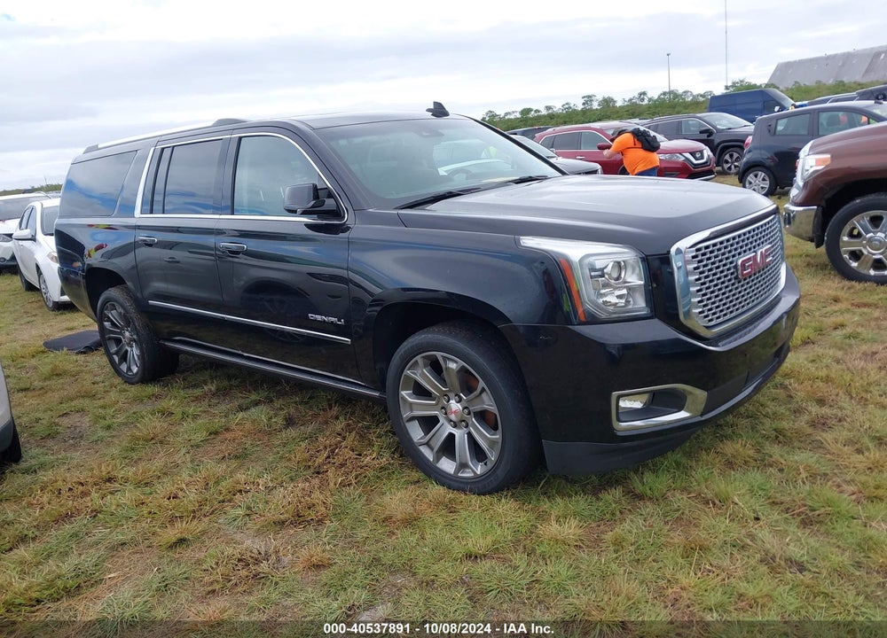 2017 GMC YUKON XL DENALI VIN: 1GKS1HKJ7HR291389