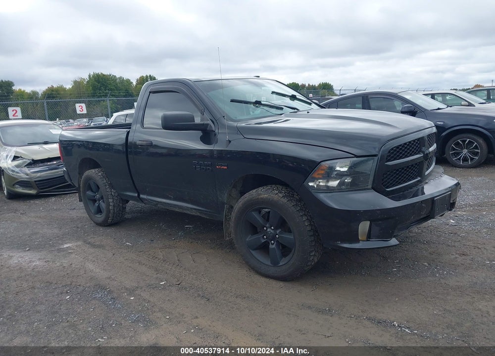 2016 RAM 1500 EXPRESS VIN: 3C6JR7AT4GG183749