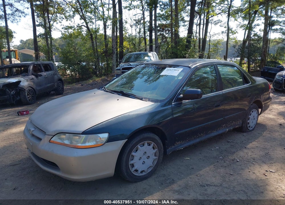 2001 HONDA ACCORD 2.3 LX VIN: 1HGCG564X1A117632