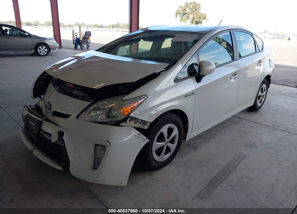2015 TOYOTA PRIUS TWO VIN: JTDKN3DUXF0463300