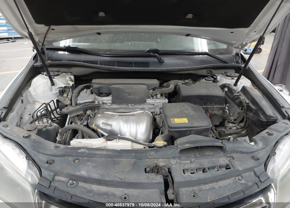 2015 TOYOTA CAMRY SE VIN: 4T1BF1FK3FU034551